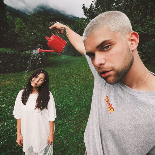 Скачать песню Amchi - Капли (feat. Liili)