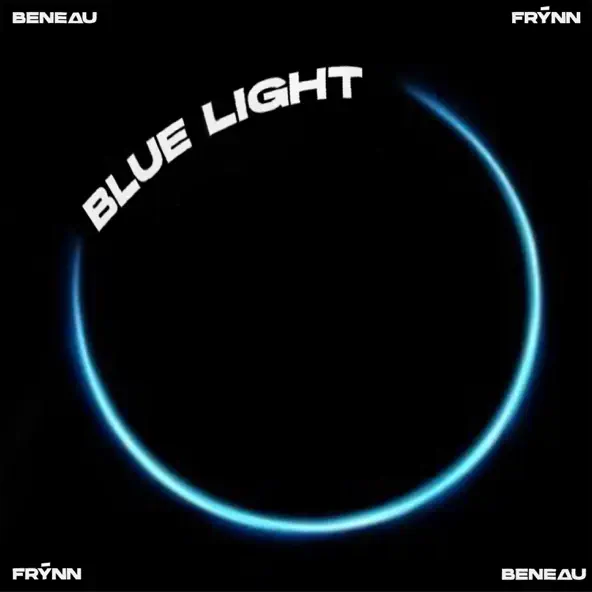 Скачать песню Beneau & Frýnn - Blue Light (Original Mix)